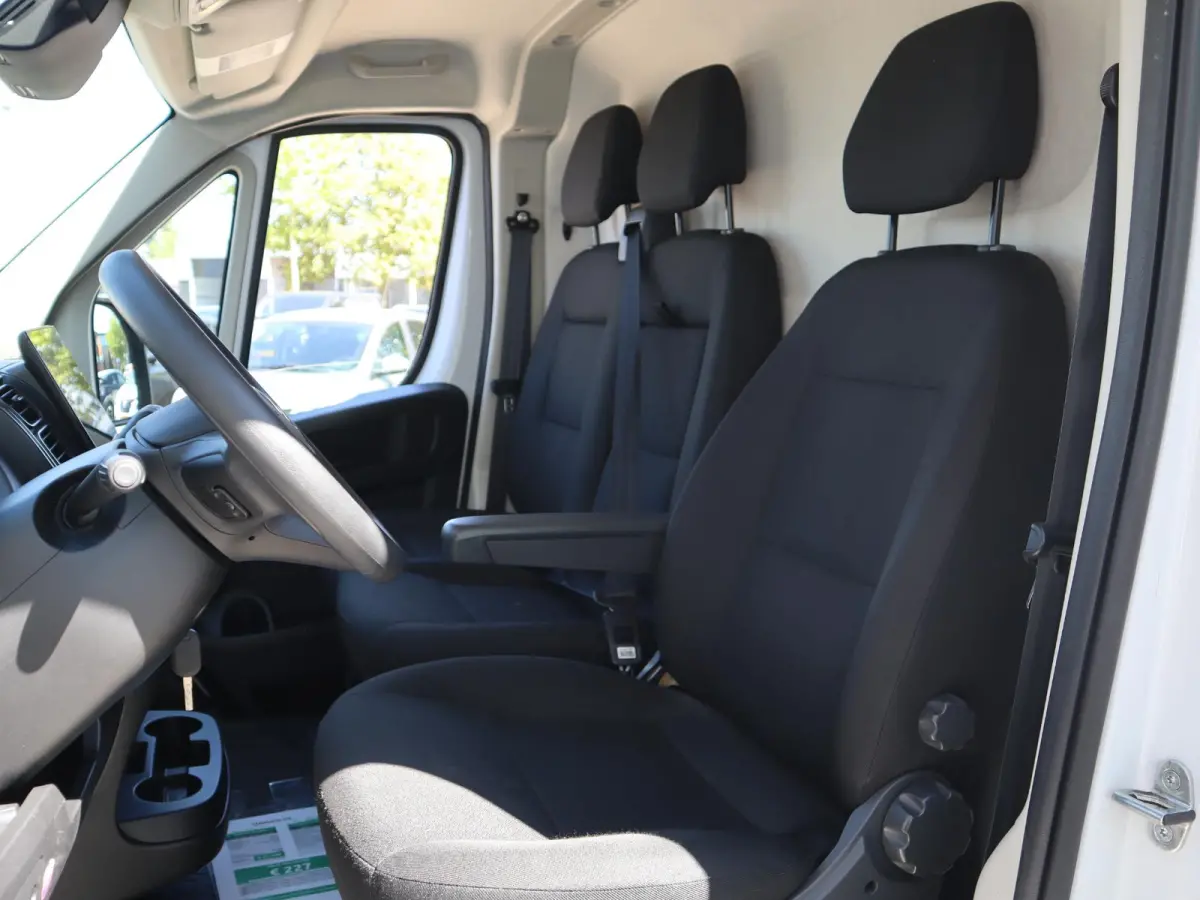 2.2 BlueHDi 120 S&S L2H2 3.3t | 2x Schuifdeur | Navigatie | Airco | Cruise Control |