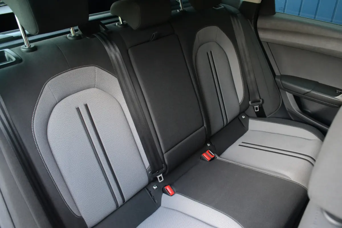 1.0 TSI Style Business Intense | Trekhaak | Camera | Virtual Cockpit | Carplay/Android Auto