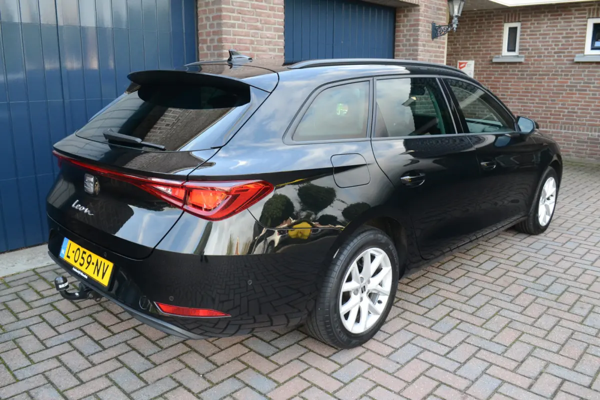 1.0 TSI Style Business Intense | Trekhaak | Camera | Virtual Cockpit | Carplay/Android Auto