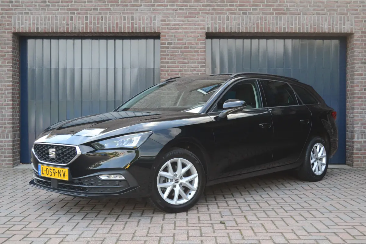 1.0 TSI Style Business Intense | Trekhaak | Camera | Virtual Cockpit | Carplay/Android Auto