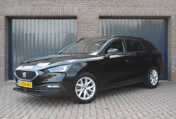 1.0 TSI Style Business Intense | Trekhaak | Camera | Virtual Cockpit | Carplay/Android Auto