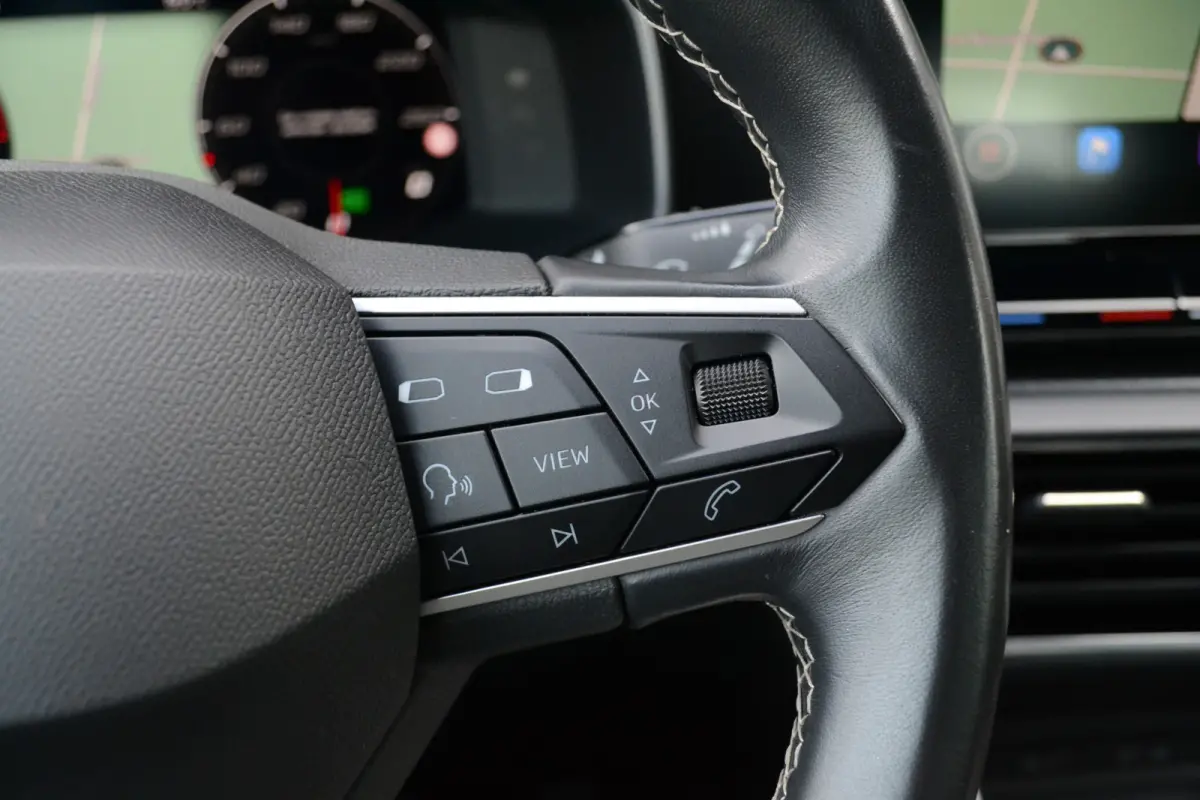 1.0 TSI Style Business Intense | Trekhaak | Camera | Virtual Cockpit | Carplay/Android Auto