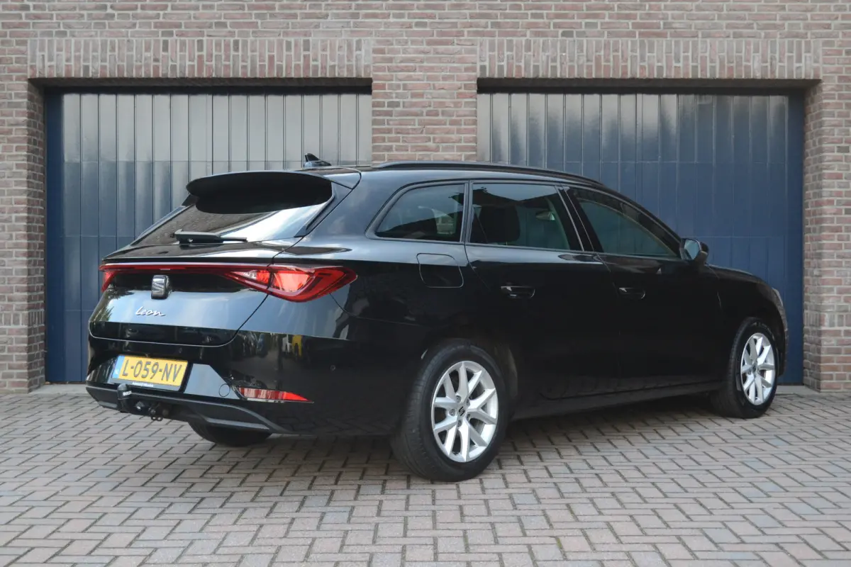 1.0 TSI Style Business Intense | Trekhaak | Camera | Virtual Cockpit | Carplay/Android Auto