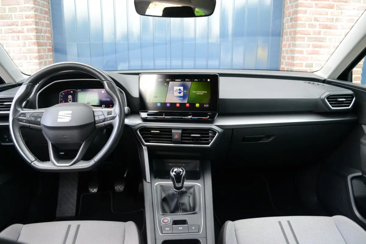 1.0 TSI Style Business Intense | Trekhaak | Camera | Virtual Cockpit | Carplay/Android Auto