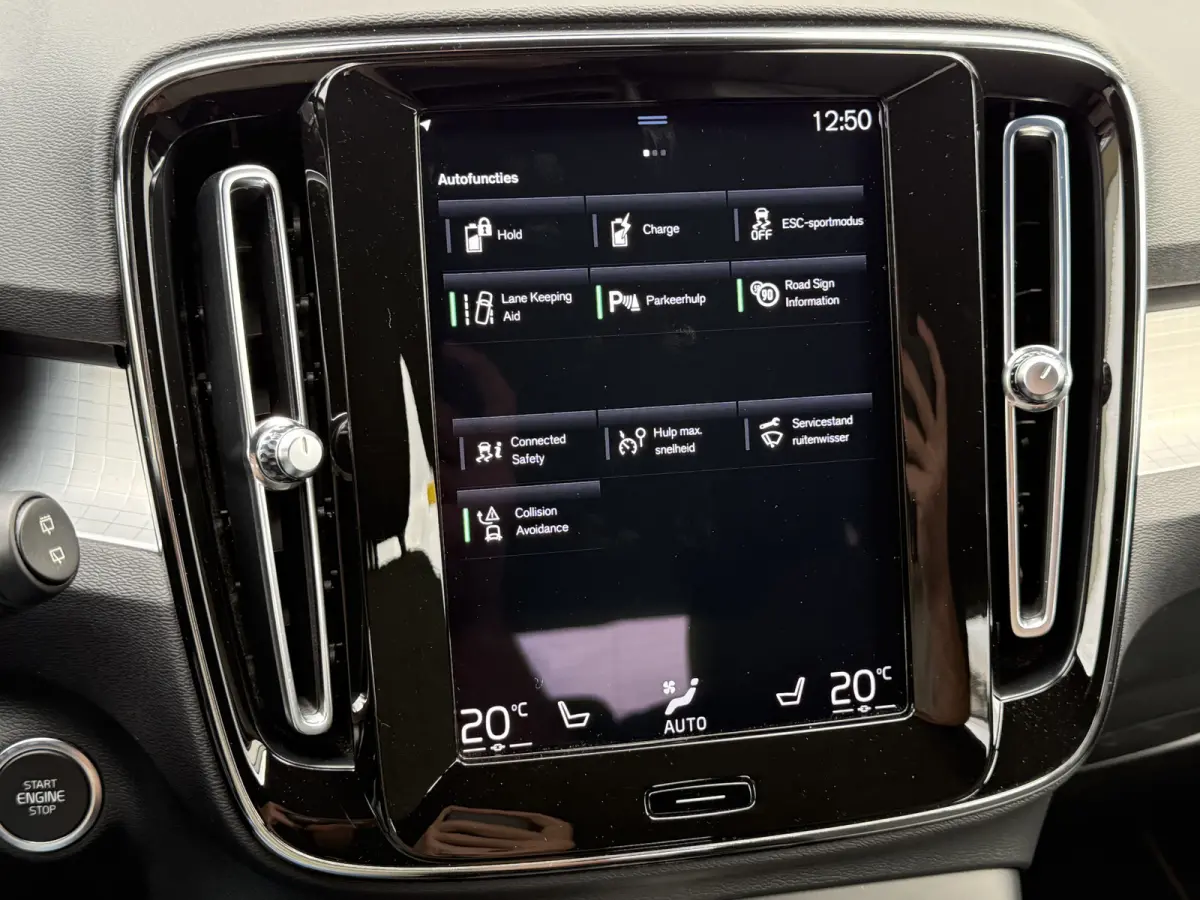 1.5 T5 Plug-in hybrid Core Bright | Navi | CarPlay | LED | DAB+ | 18 inch