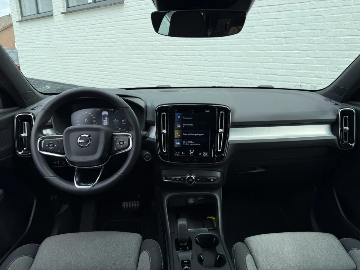 1.5 T5 Plug-in hybrid Core Bright | Navi | CarPlay | LED | DAB+ | 18 inch