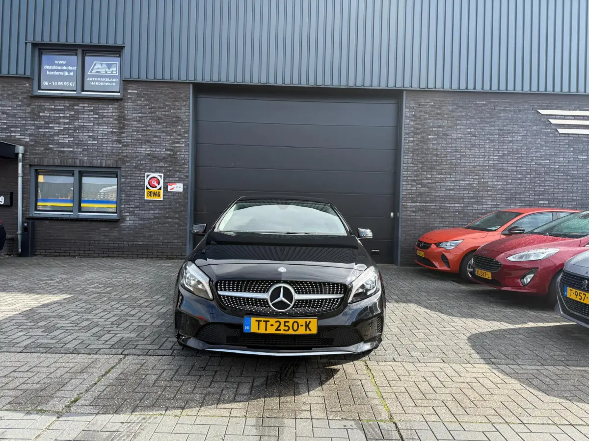 160 AMG Night Edition | 1E EIGENAAR | 12MND GARANTIE | LED | CRUISE | NAVI | BLUETOOTH | TREKHAAK |