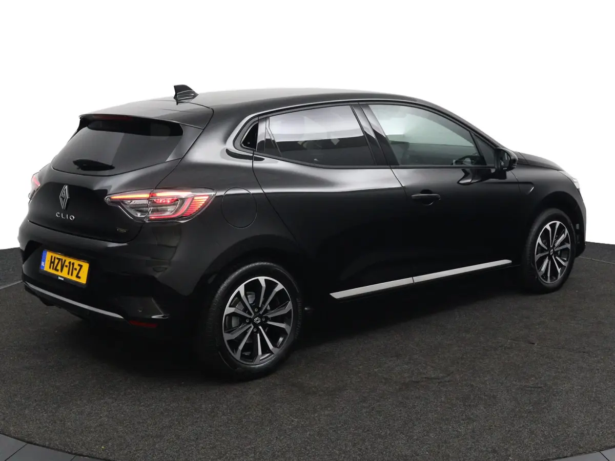 techno full hybrid E-Tech 145 | Groot Navigatie | Parkeercamera | Climate Control |