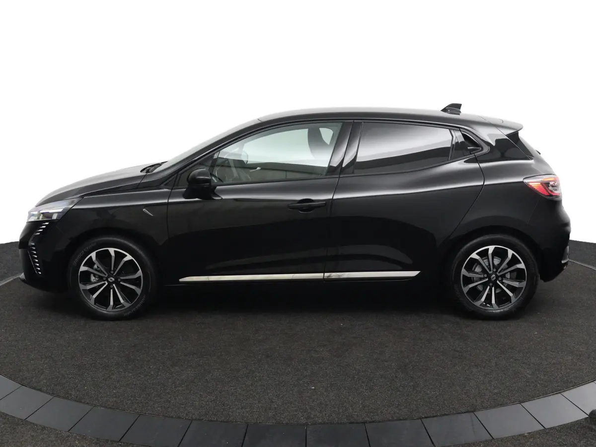 techno full hybrid E-Tech 145 | Groot Navigatie | Parkeercamera | Climate Control |