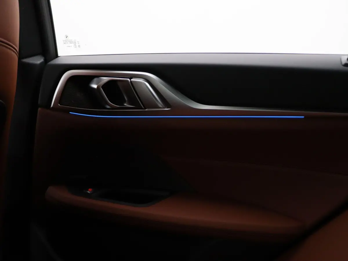 eDrive35 | M Sportpakket Pro | Elektrisch verstelbare stoelen | Driving Assistant Professional | Harman Kardon
