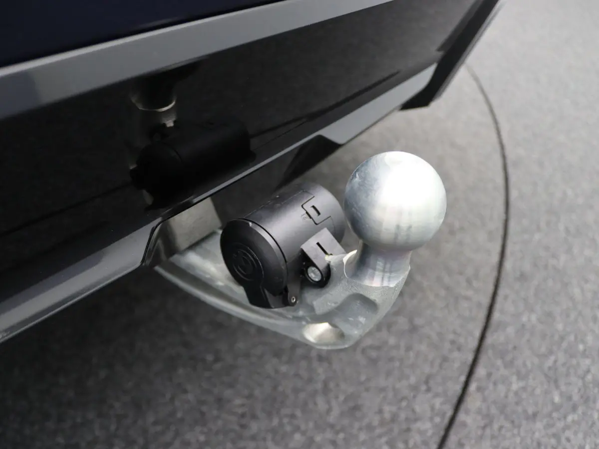 eDrive35 | M Sportpakket Pro | Elektrisch verstelbare stoelen | Driving Assistant Professional | Harman Kardon