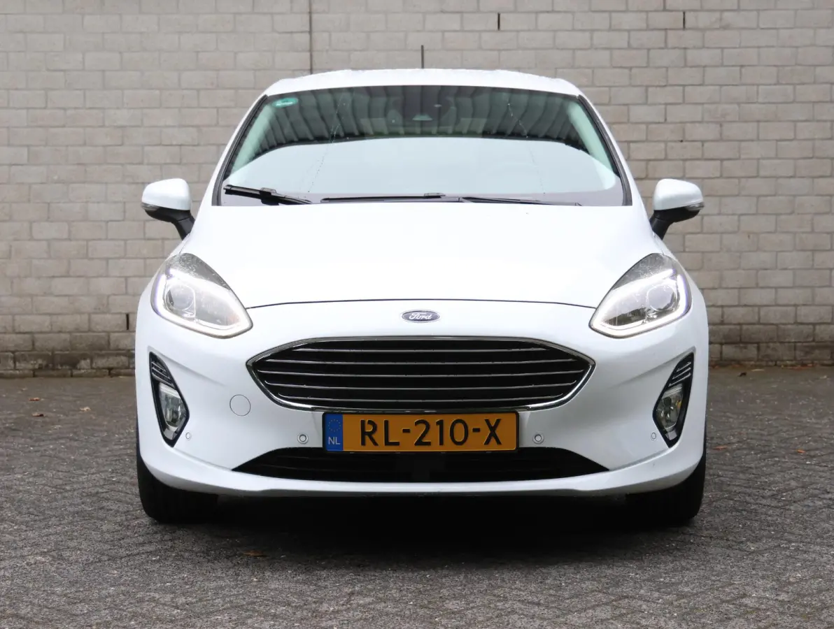 1.0 100pk EcoBoost Titanium | Navigatie | Camera | Stoelverwarming | B&O