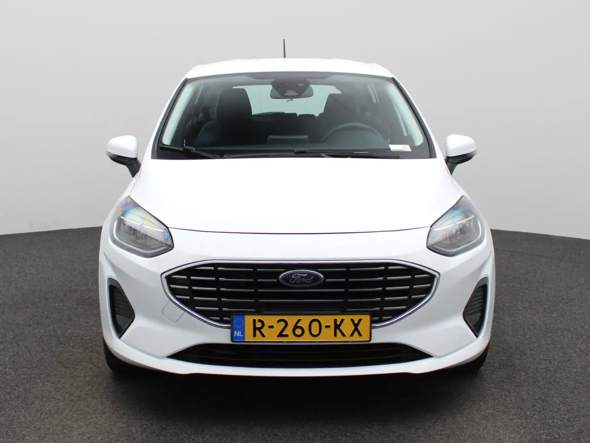 1.0 EcoBoost Hybrid Titanium | Cruise Control | Pakeersensoren Achter | Apple/Android Carplay | Dealer Onderhouden |