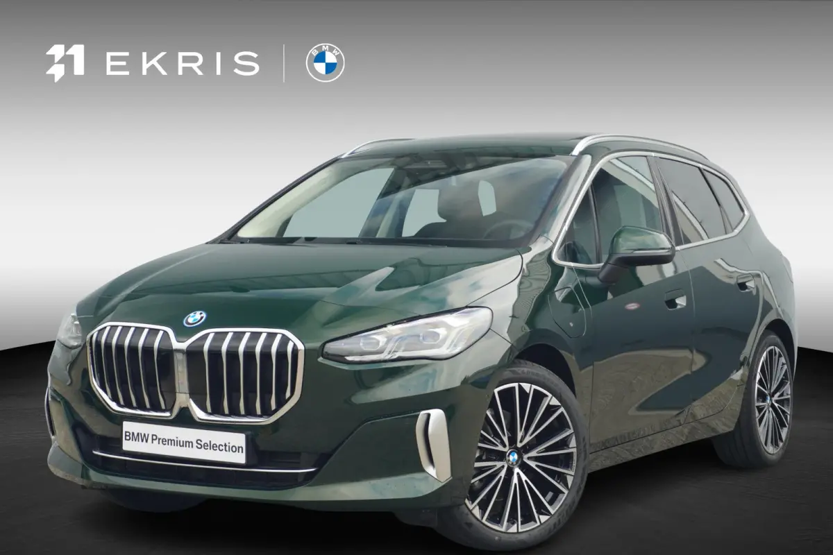 225e xDrive | Panoramadak | Harman Kardon | Elektrisch verstelbare stoelen | Trekhaak | Driving Assistant