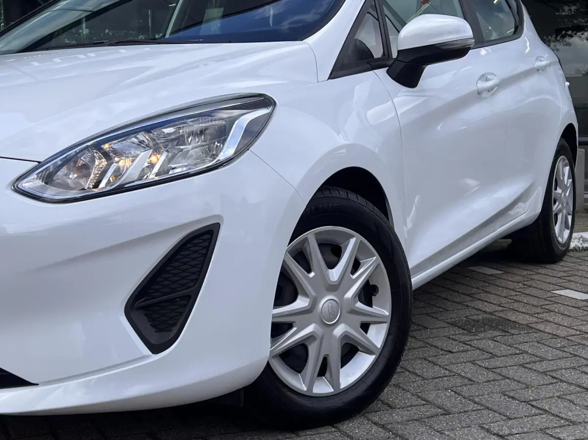 1.0 EcoBoost Connected 5 Deurs Airco Cruise LED
