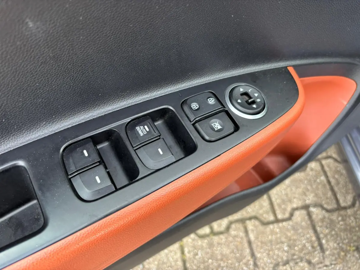 1.0i i-Motion Comfort | Airco | Cruise Control | Elek. Pakket!