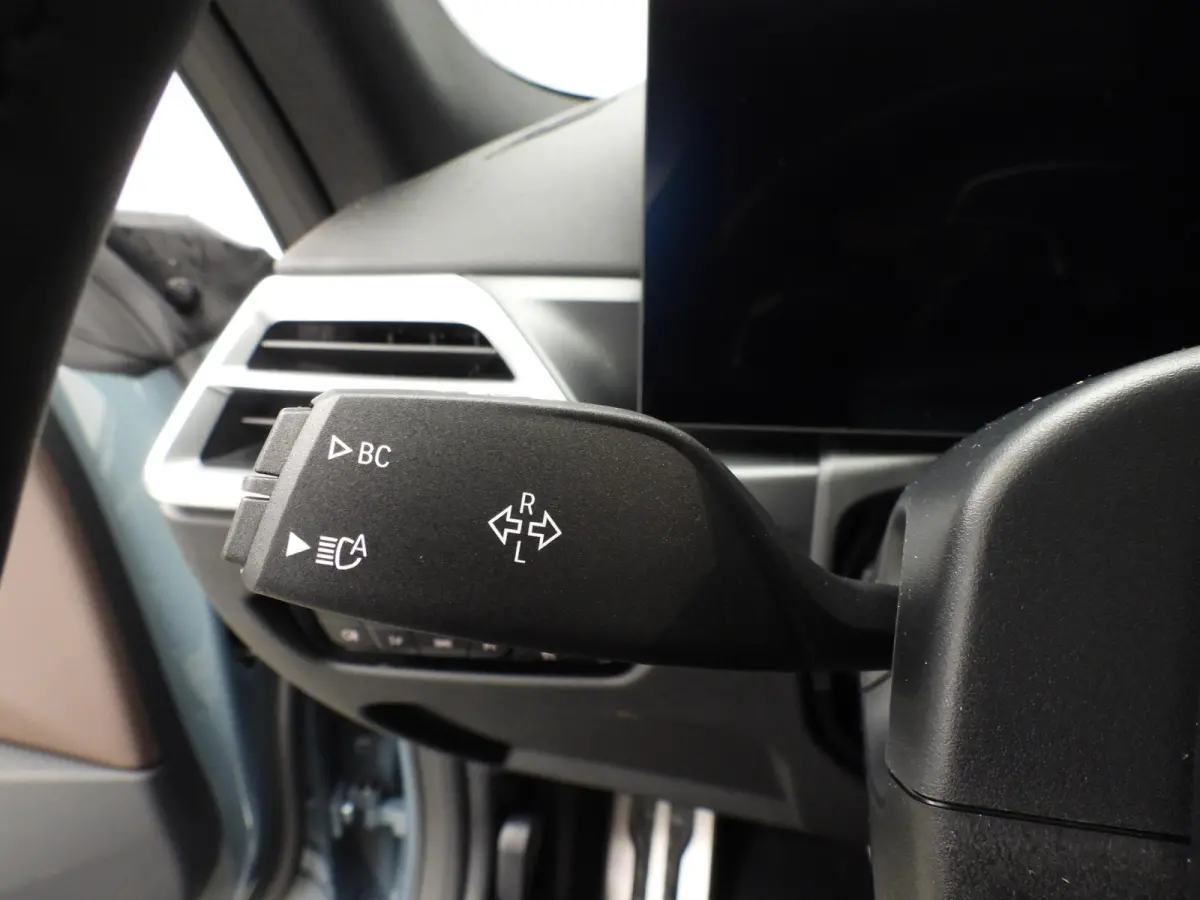 420i | M Sportpakket Pro | Schuif-/kanteldak | Harman Kardon | Stuurwielrand verwarmd