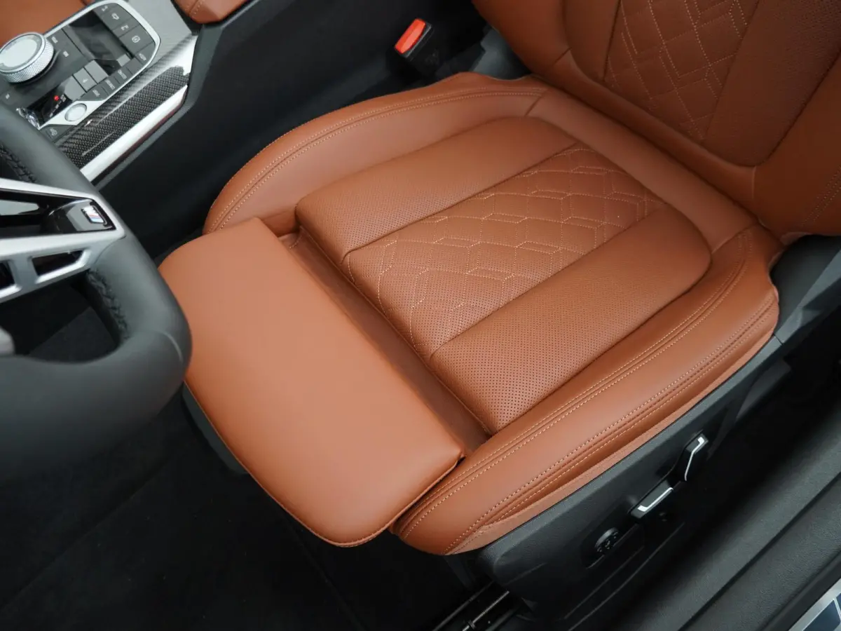 430i xDrive | M Sportpakket Pro | Harman Kardon | Air Collar | Elektrisch verstelbare voorstoelen met stoelvenilatie | M Adaptief onderstel