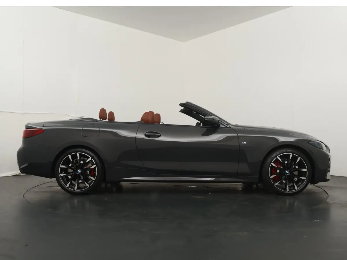 430i xDrive | M Sportpakket Pro | Harman Kardon | Air Collar | Elektrisch verstelbare voorstoelen met stoelvenilatie | M Adaptief onderstel