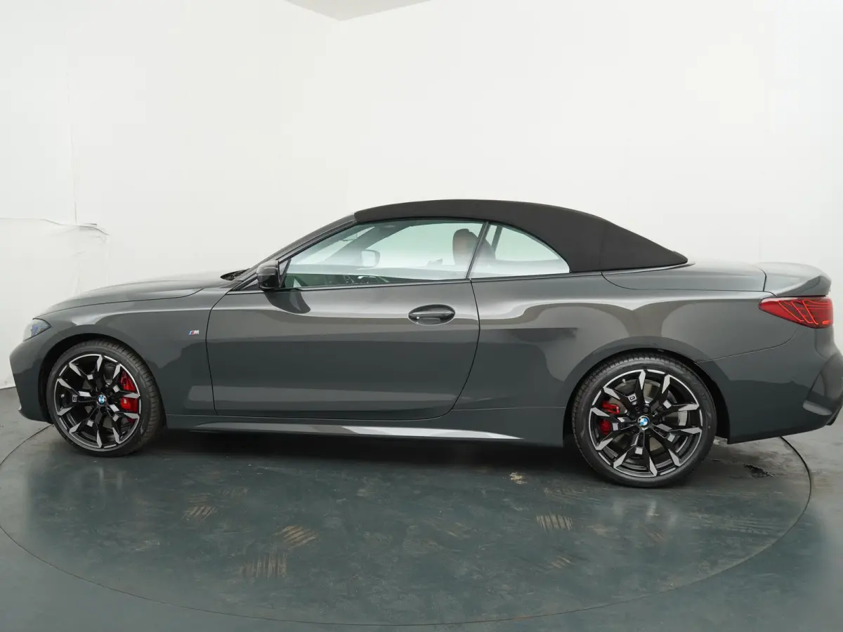 430i xDrive | M Sportpakket Pro | Harman Kardon | Air Collar | Elektrisch verstelbare voorstoelen met stoelvenilatie | M Adaptief onderstel