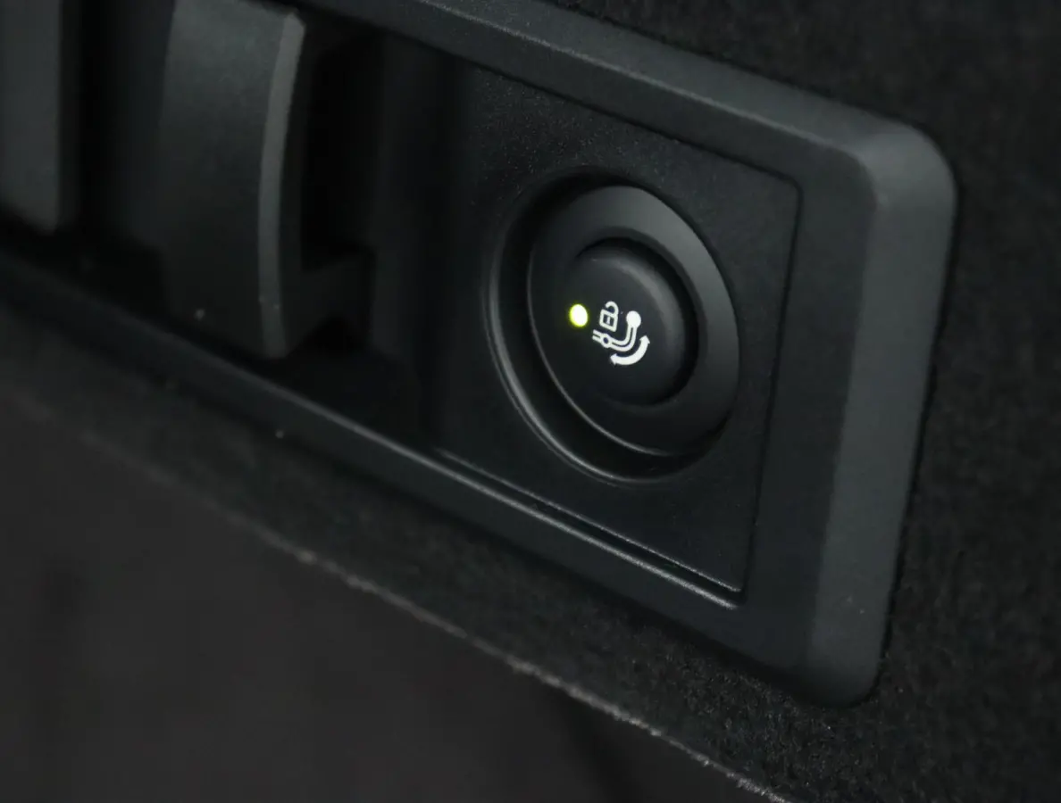 420i | M Sportpakket Pro | Schuif-/kanteldak | Head-Up Display | Active Cruise Control | Trekhaak |