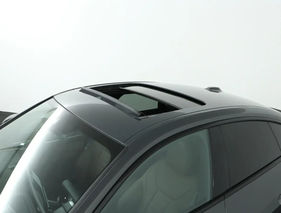 420i | M Sportpakket Pro | Schuif-/kanteldak | Head-Up Display | Active Cruise Control | Trekhaak |