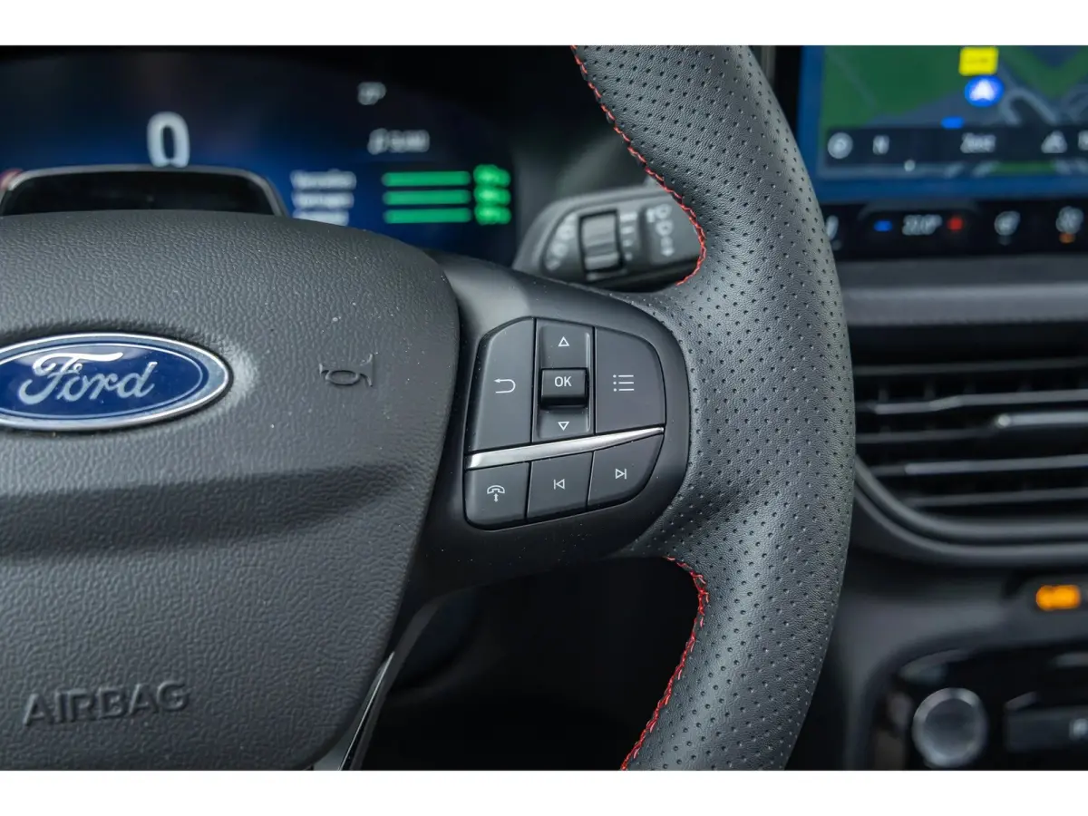 2.5 PHEV ST-Line | DEMO DEAL! | ELEKTR TREKHAAK | BLUE CRUISE | CAMERA | STOELVERWARMING | ALL SEASON BANDEN | CARPLAY