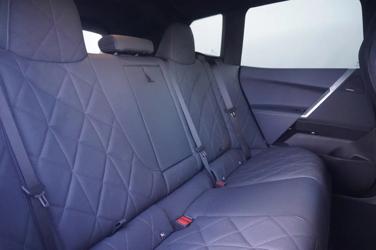 xDrive45 | M Sportpakket | Panoramadak Sky Lounge | Luchtvering | Stoelventilatie | Harman Kardon | Driving Assistant Professional