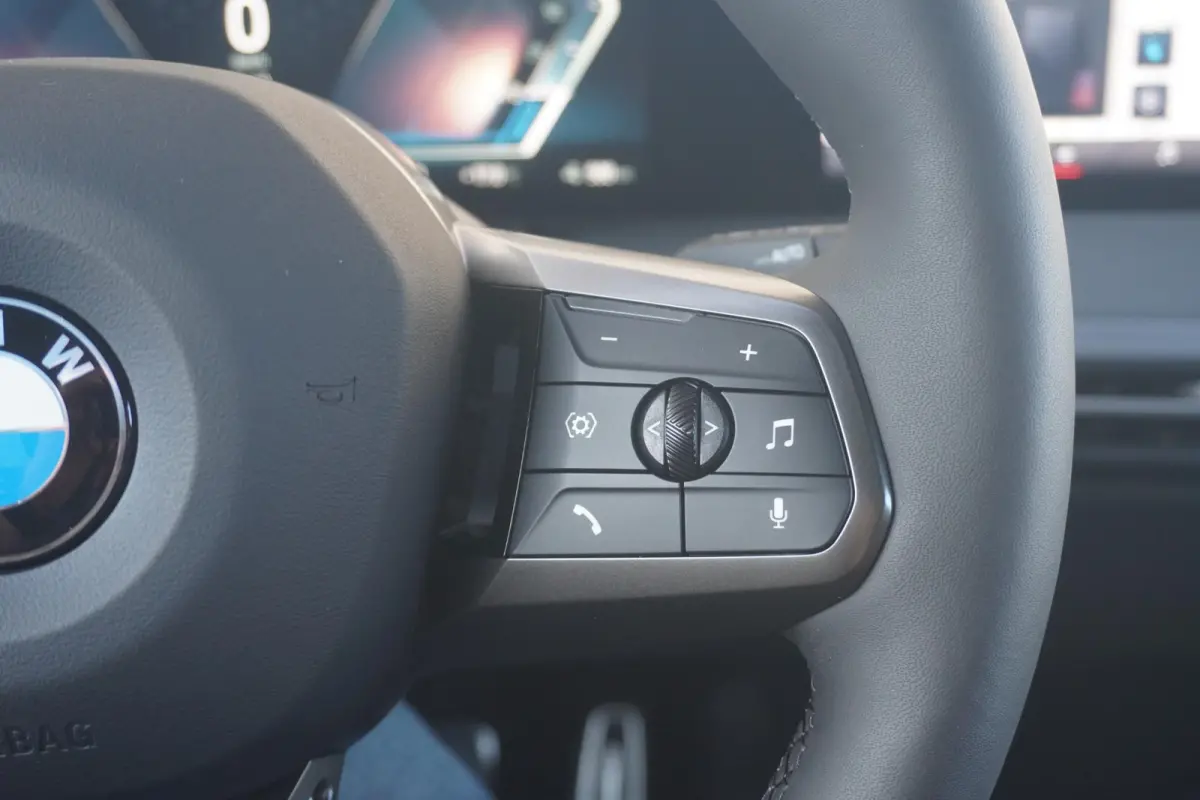 xDrive45 | M Sportpakket | Panoramadak Sky Lounge | Luchtvering | Stoelventilatie | Harman Kardon | Driving Assistant Professional