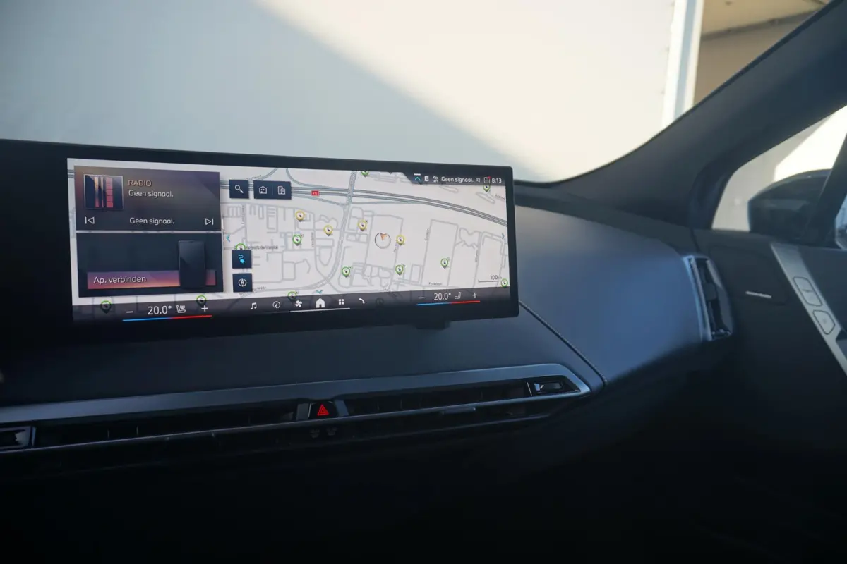 xDrive45 | M Sportpakket | Panoramadak Sky Lounge | Luchtvering | Stoelventilatie | Harman Kardon | Driving Assistant Professional