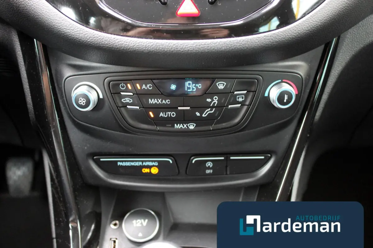 1.0 EcoBoost Titanium Navi Clima Trekhaak