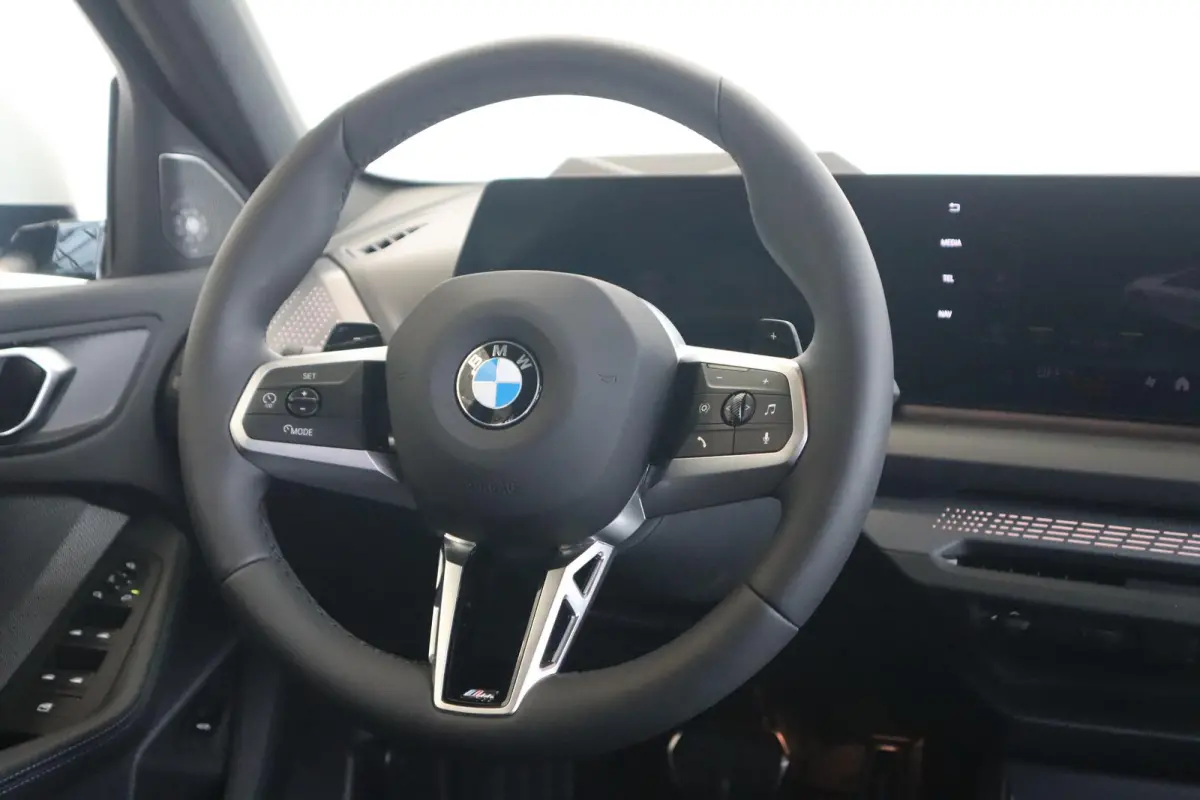 123 xDrive | M Sportpakket Pro | Harman Kardon | Head-Up Display | M Adaptief onderstel | Driving Assistant Plus
