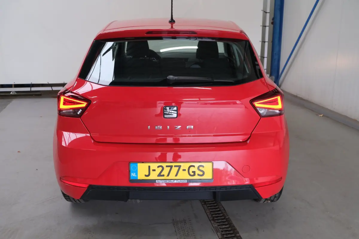 1.0 TSI Style - N.A.P. Airco, Cruise, Virtueel display, Carplay.