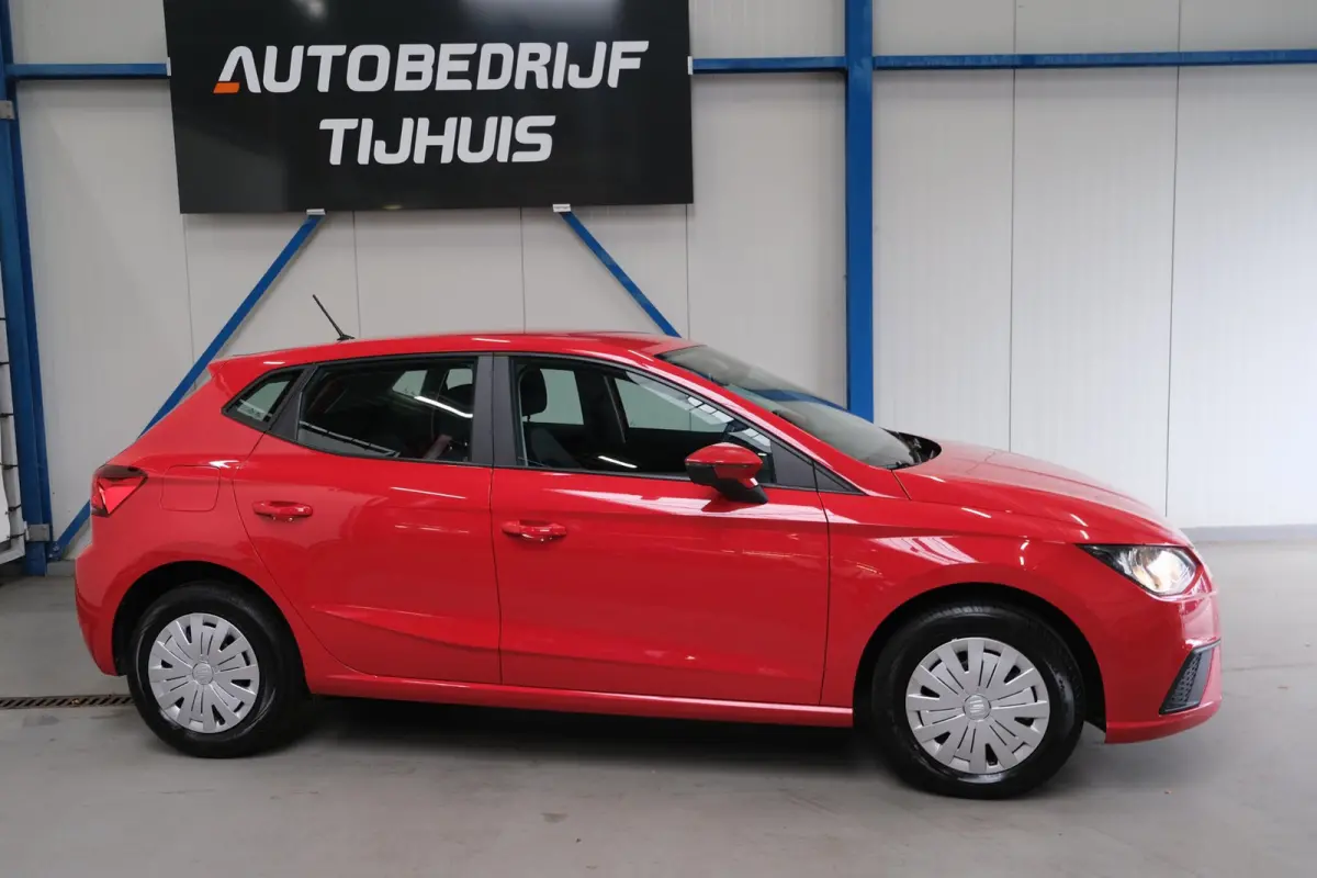 1.0 TSI Style - N.A.P. Airco, Cruise, Virtueel display, Carplay.