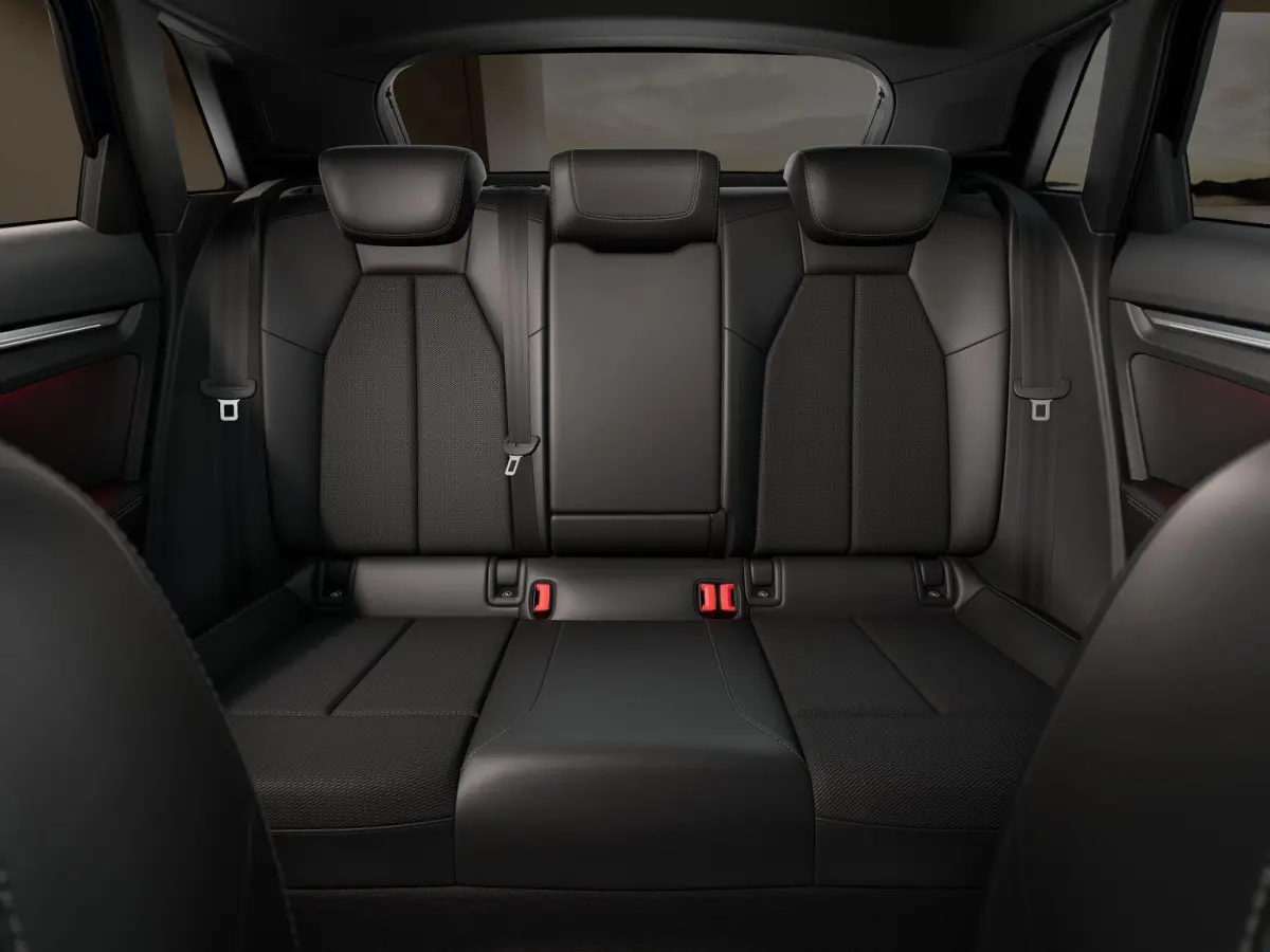 1.5 e-hybrid 204pk S Edition | SONOS Sound | Panormadak