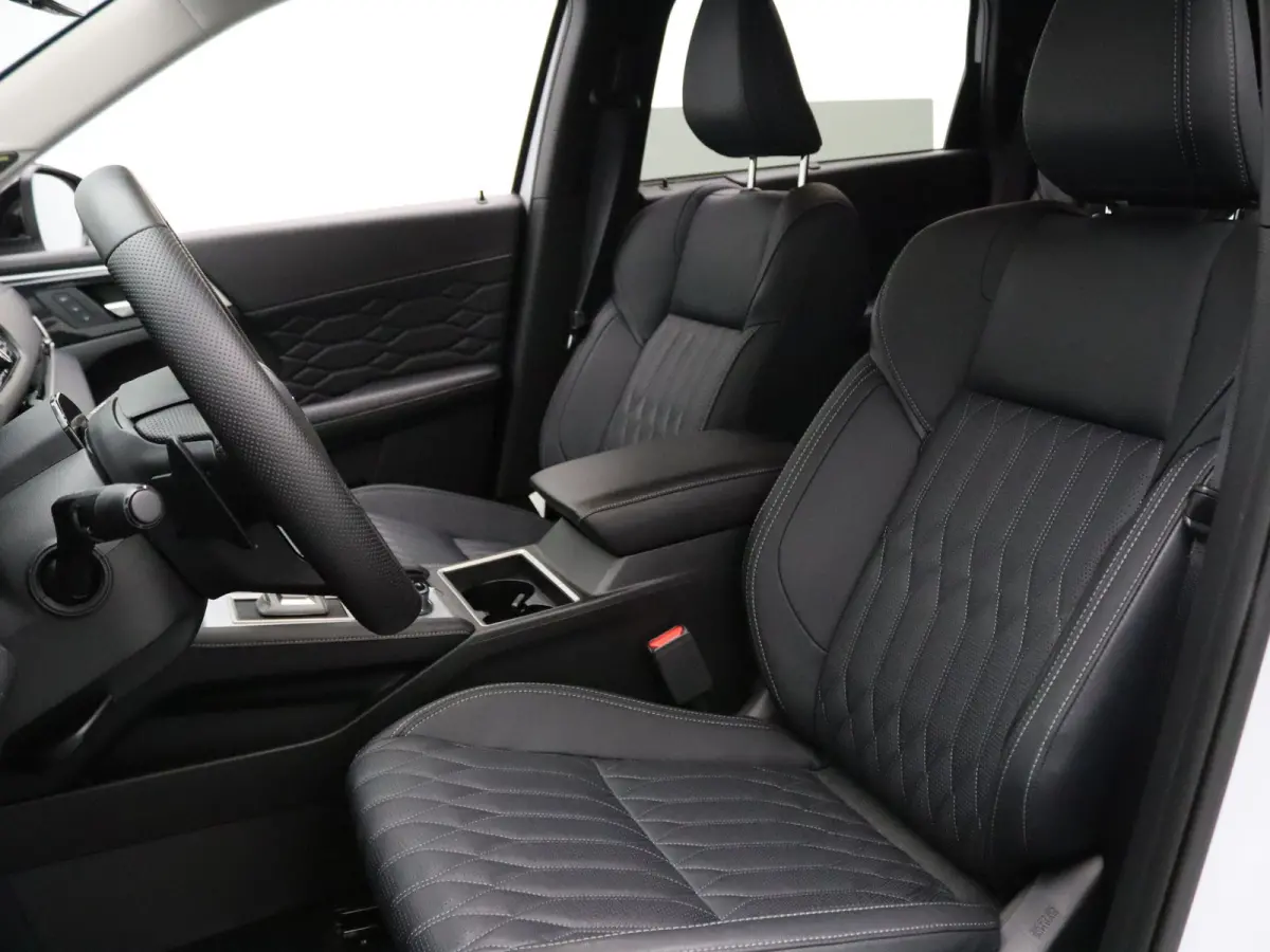 305pk PHEV Instyle Automaat 360° Camera | Head-Up | Adapt. Cruise | Navi | Stoel-/stuurverw. | Panoramadak