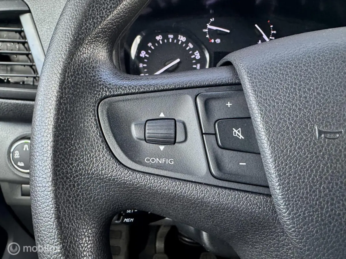 Bestel 2.0 MultiJet L3H1 SX I Airco I Navi