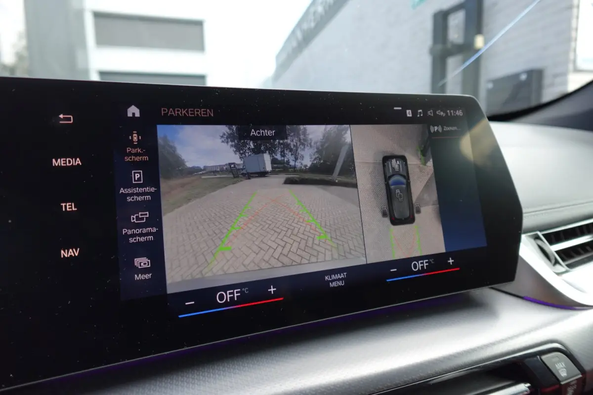XDrive30e M-PAKKET PANO HUD 360