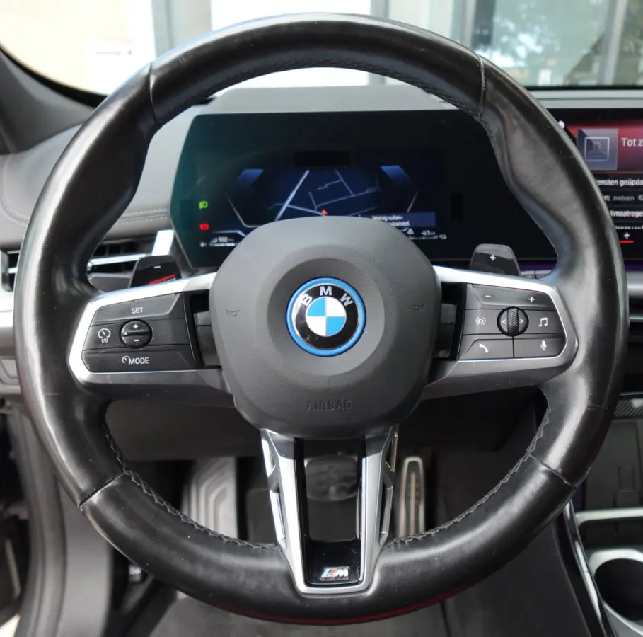 XDrive30e M-PAKKET PANO HUD 360