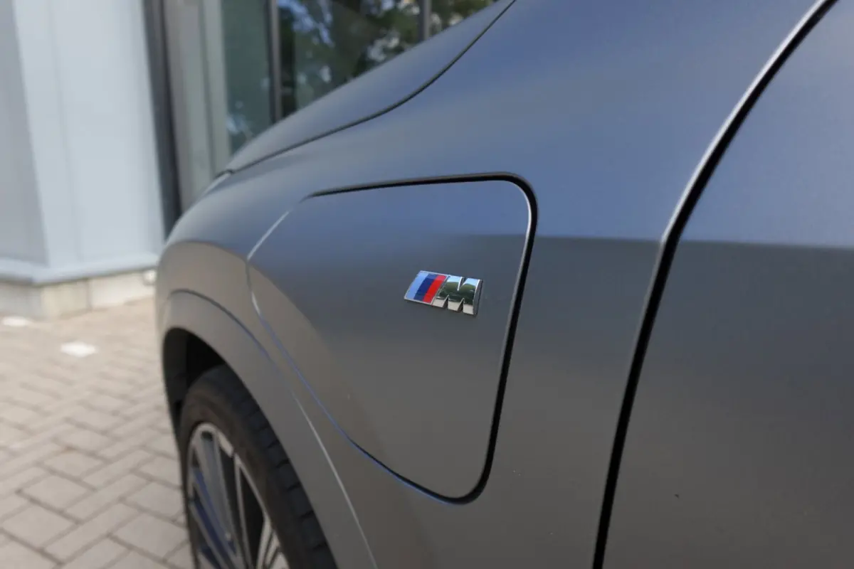XDrive30e M-PAKKET PANO HUD 360