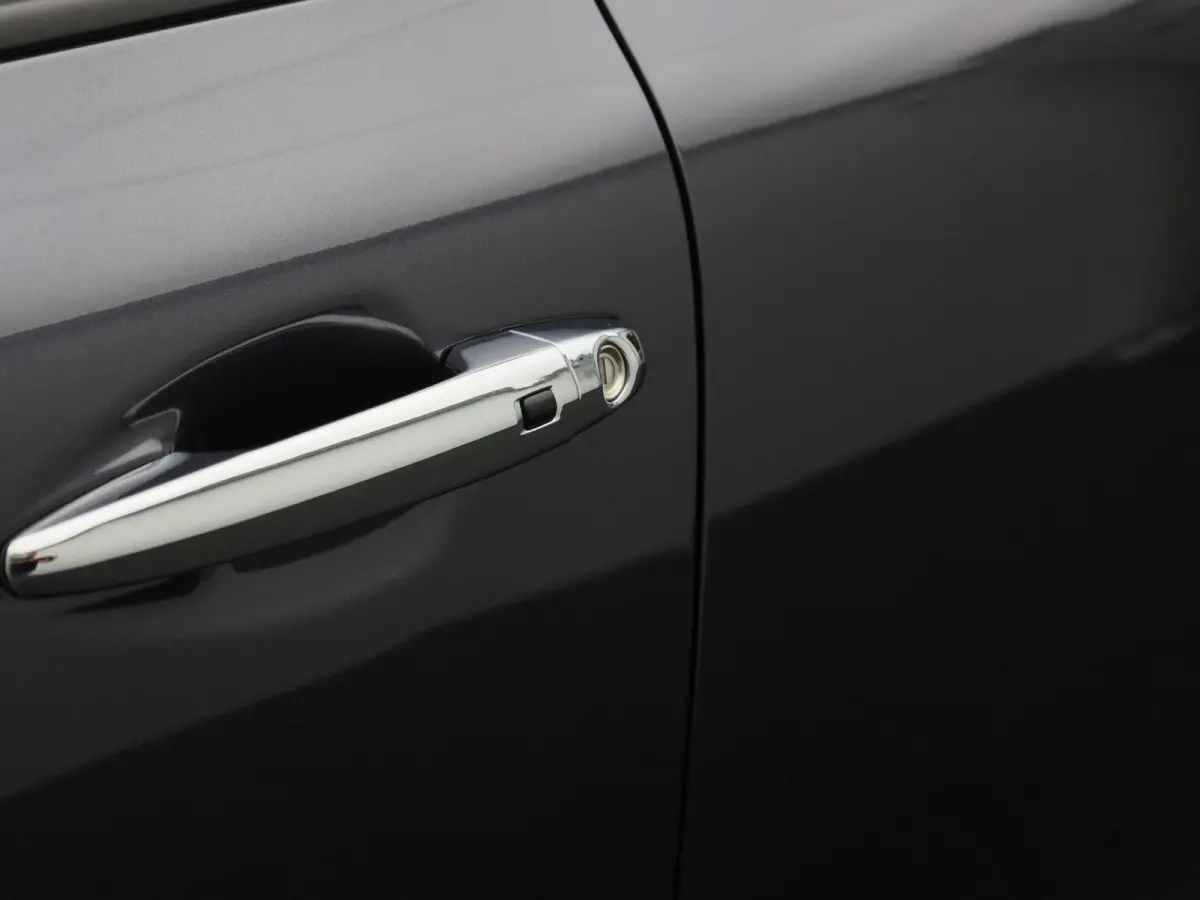 1.6 GDi Hybrid DynamicLine | ACHTERUITRIJCAMERA | APPLE CARPLAY - ANDROID AUTO | CLIMATE CONTROL | ADAPTIVE CRUISE CONTROL |