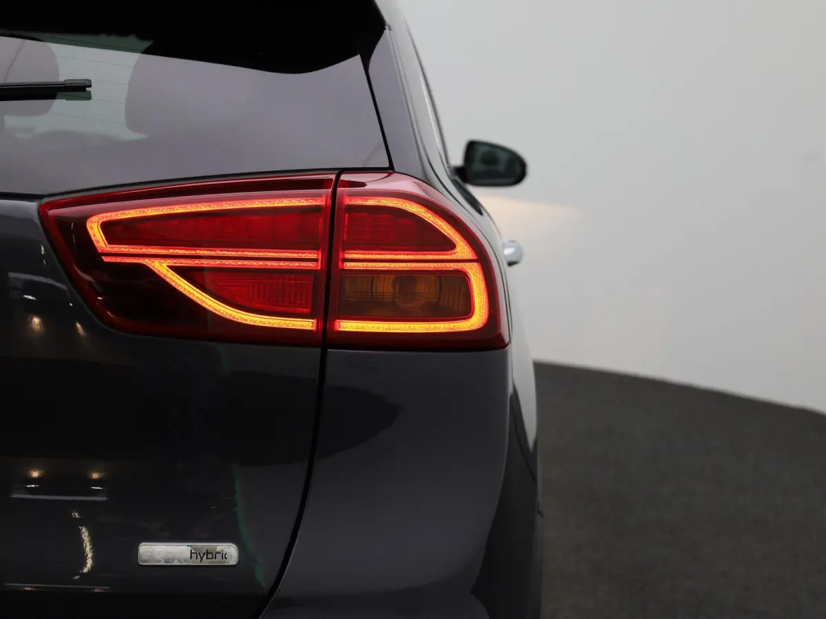 1.6 GDi Hybrid DynamicLine | ACHTERUITRIJCAMERA | APPLE CARPLAY - ANDROID AUTO | CLIMATE CONTROL | ADAPTIVE CRUISE CONTROL |