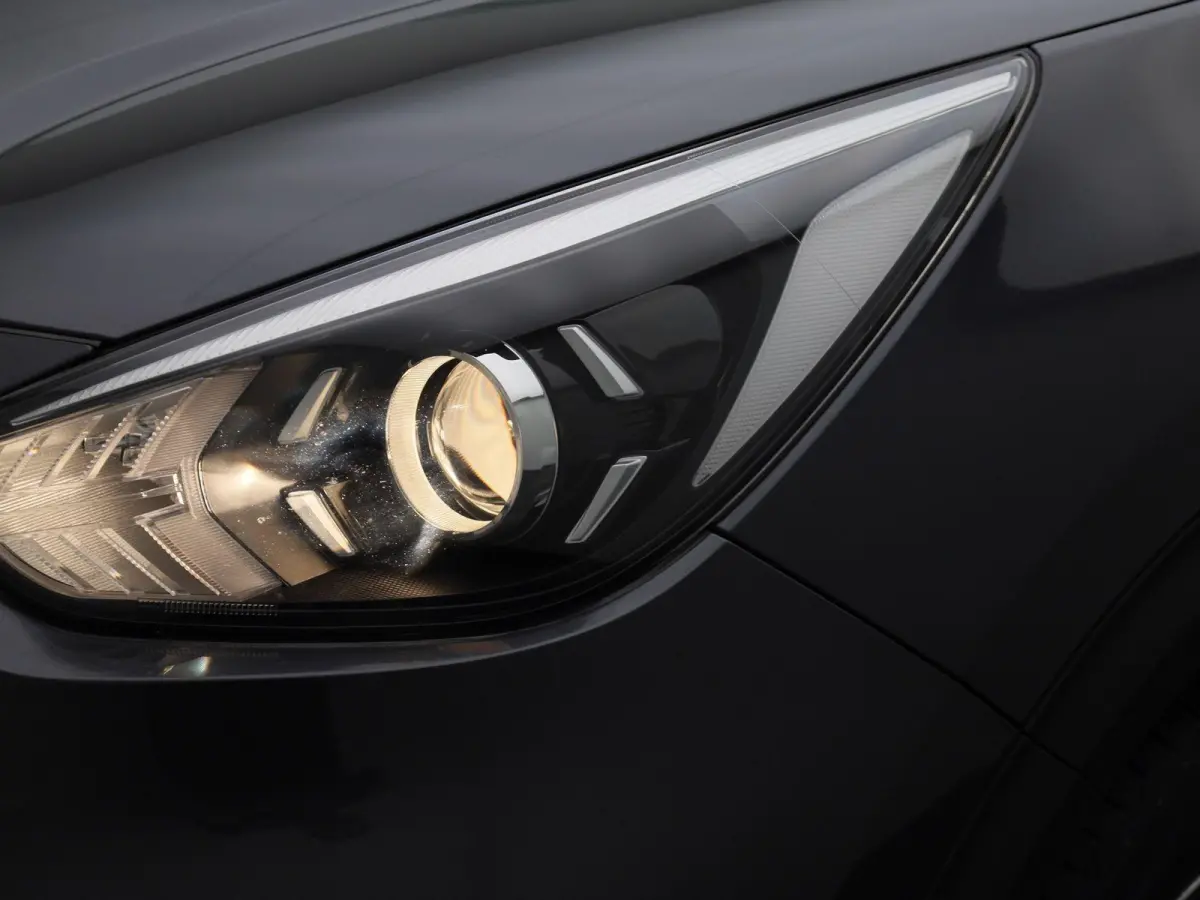 1.6 GDi Hybrid DynamicLine | ACHTERUITRIJCAMERA | APPLE CARPLAY - ANDROID AUTO | CLIMATE CONTROL | ADAPTIVE CRUISE CONTROL |
