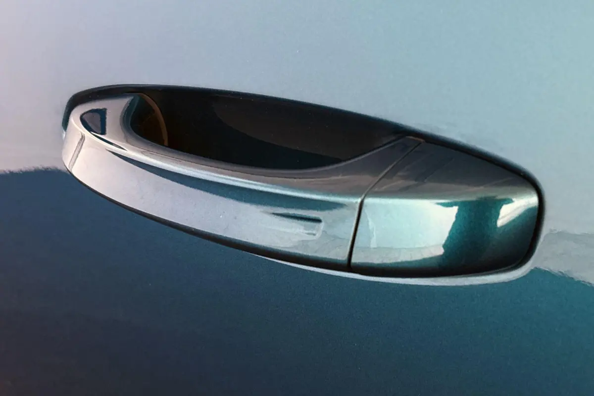 1.6 Plug-in Hybrid 195 Allure 7p Stoelverwarming 360-Camera 19"