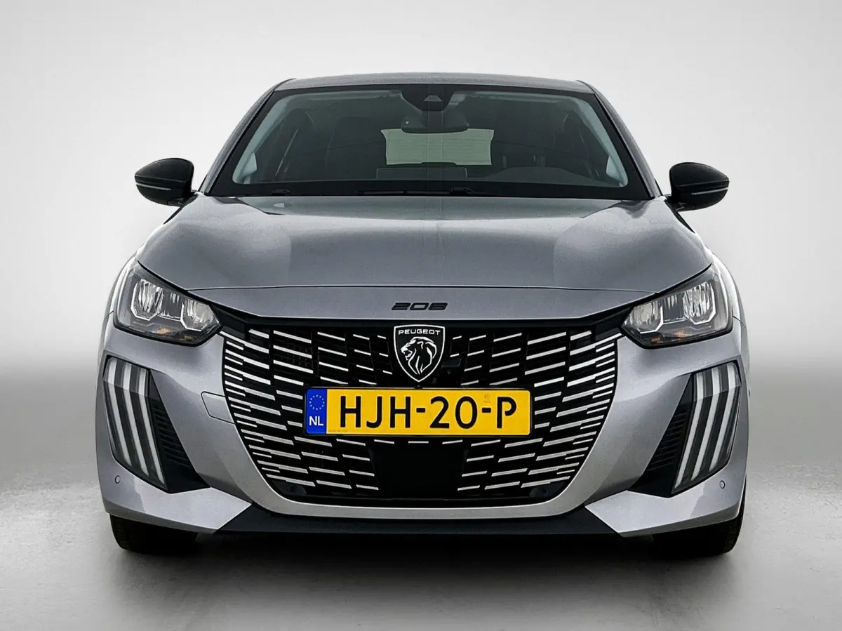 1.2 Hybrid 110pk Allure Automaat | Navigatie | 360 Camera | Cruise Control | 16"LMV | Dodehoekdetectie | Draadloze telefoonlader | Apple Carplay/Android Auto |