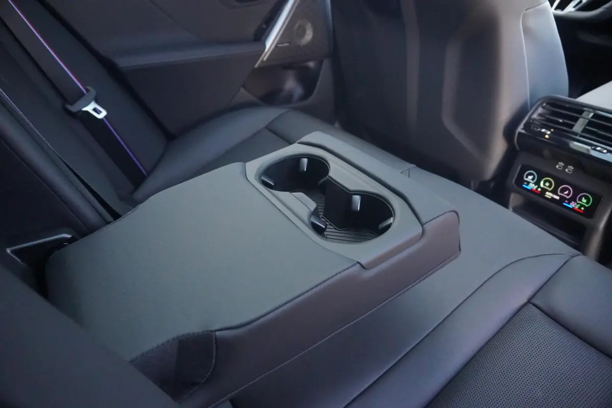 530e | M Sportpakket Pro | M Multifunctionele voorstoelen | Bowers & Wilkins | Alcantara Hemelbekleding | Driving Assistant Professional