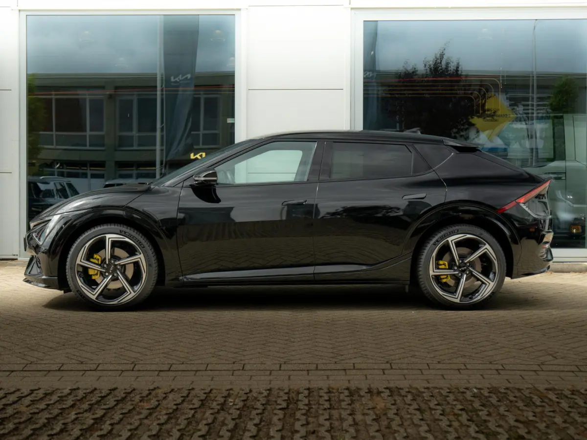 GT-Line Business Edition 84 kWh Speciale uitvoering | 21 inch GT velgen | Hifi upgrade met Subwoofer | Gele remklauwen | Stoel verwarming l Elektrische kofferklep | GT pakket | LED | Keyless