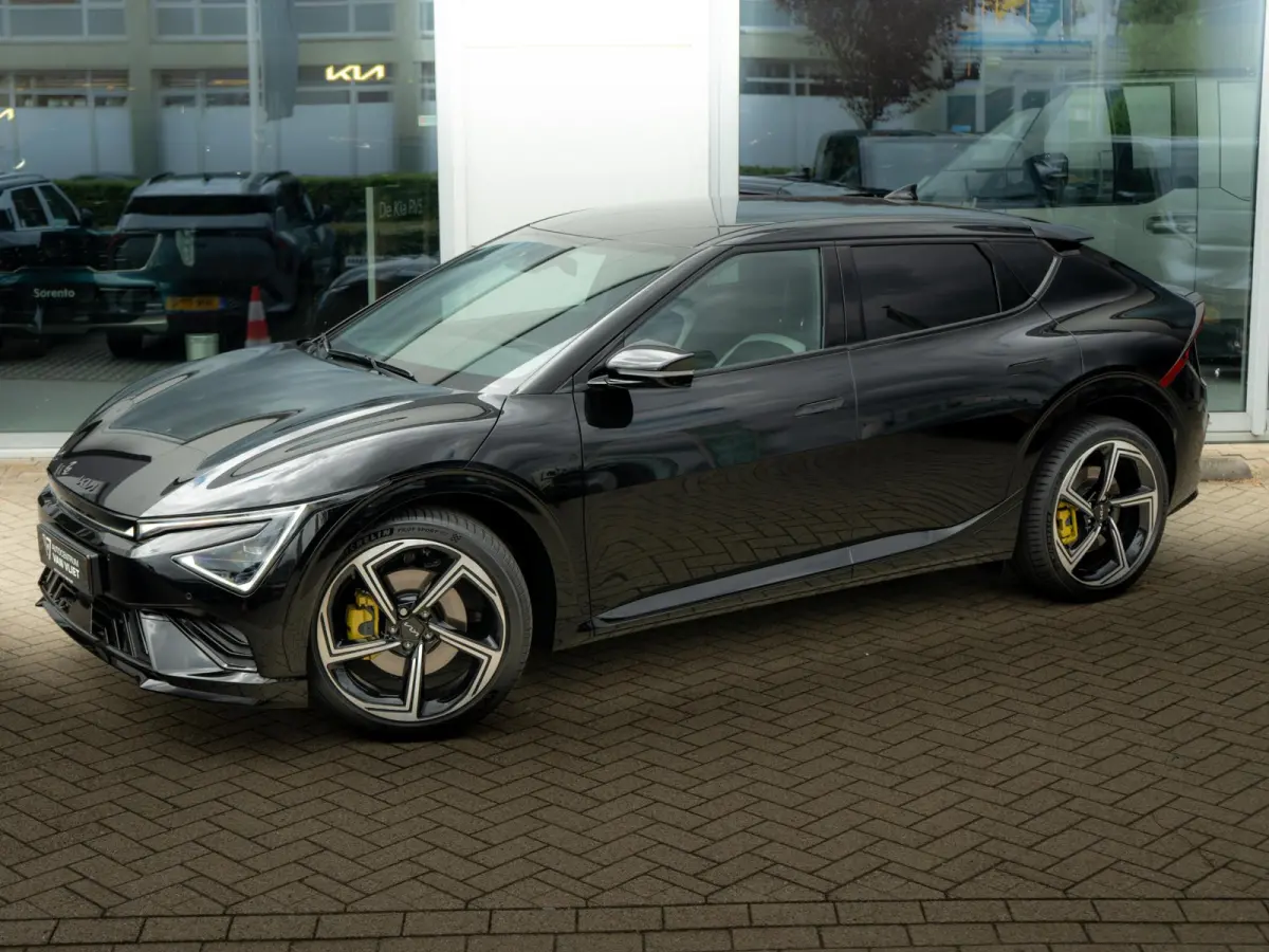 GT-Line Business Edition 84 kWh Speciale uitvoering | 21 inch GT velgen | Hifi upgrade met Subwoofer | Gele remklauwen | Stoel verwarming l Elektrische kofferklep | GT pakket | LED | Keyless