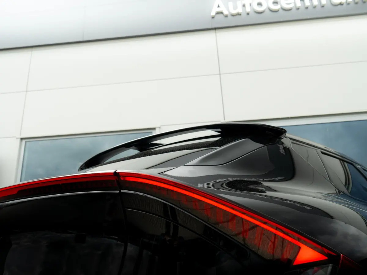 GT-Line Business Edition 84 kWh Speciale uitvoering | 21 inch GT velgen | Hifi upgrade met Subwoofer | Gele remklauwen | Stoel verwarming l Elektrische kofferklep | GT pakket | LED | Keyless