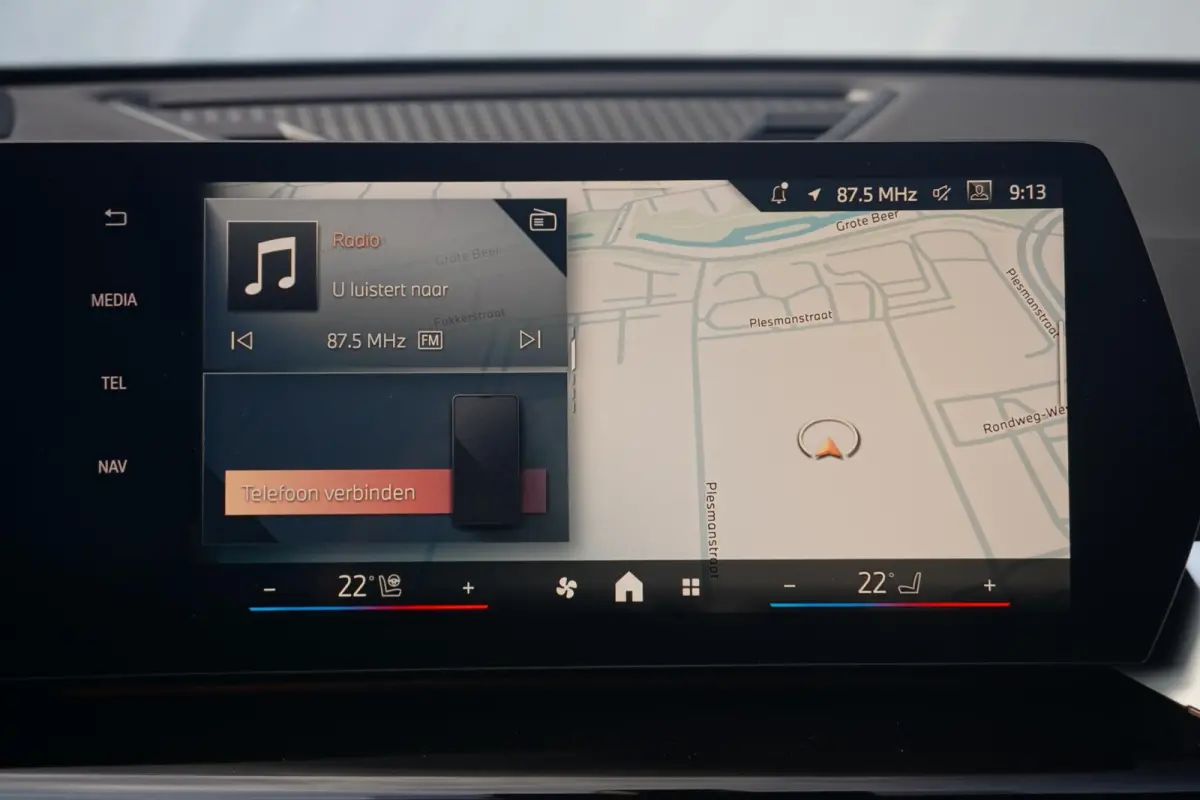 xDrive25e | xLine | Head-Up Display | Driving Assistant Plus | Trekhaak